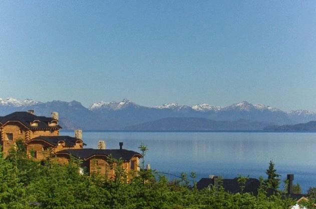 Cabanas Chesa Engadina San Carlos de Bariloche Exterior photo